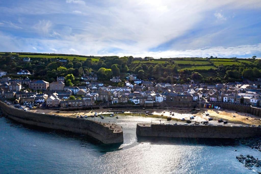 Abbey Cottage, Close To Mousehole Harbour Exterior foto
